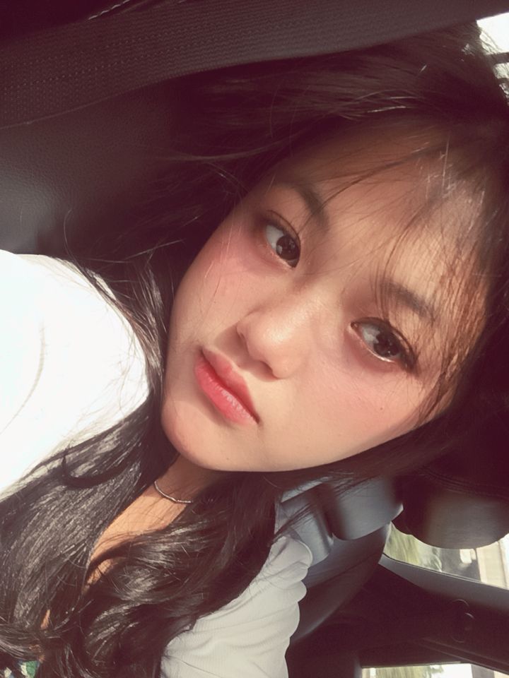 Bella
